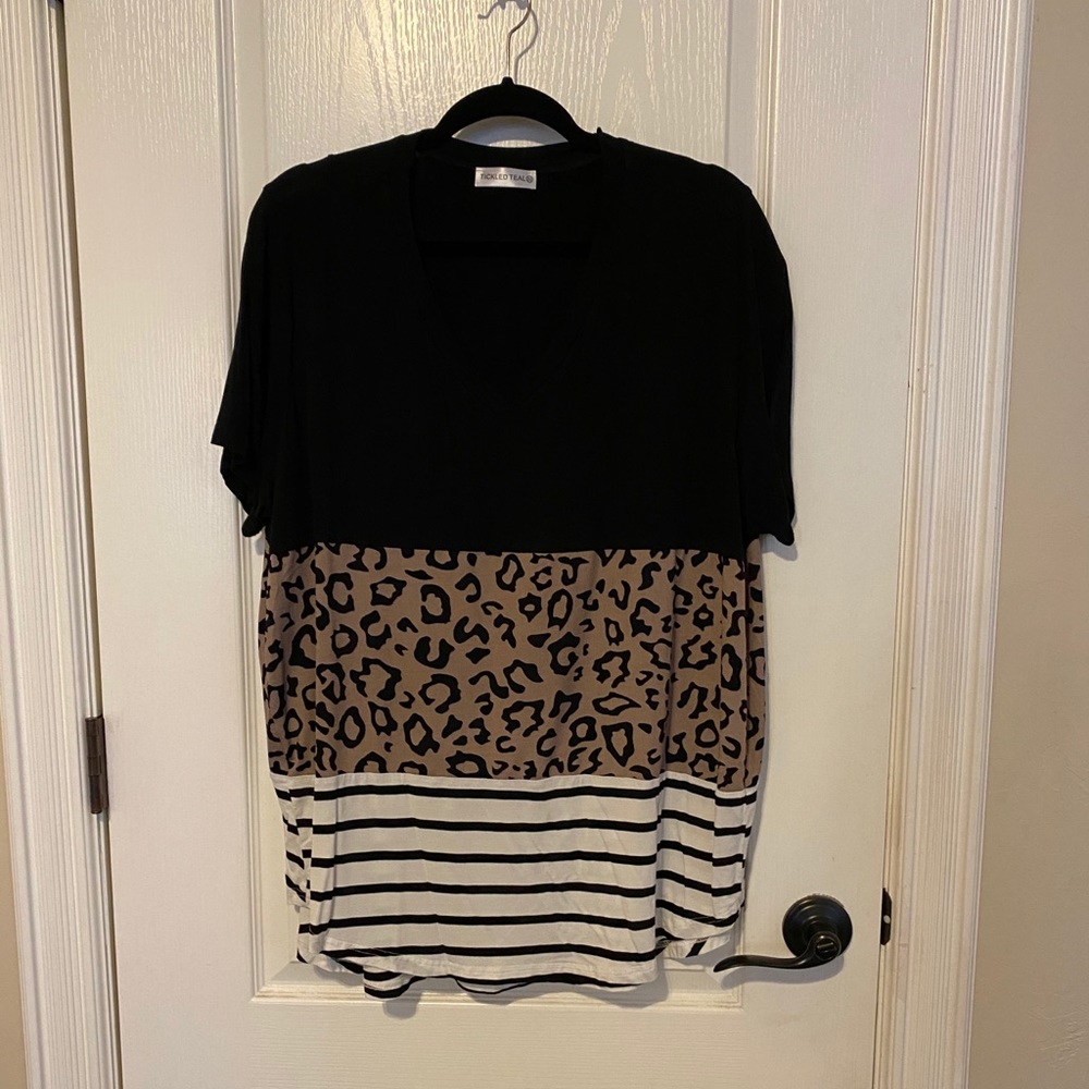 Tickled Teal top. Size 3X. EUC